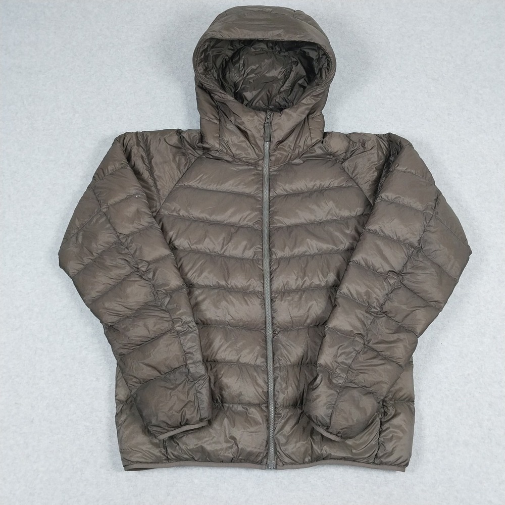 Uniqlo Ultra Light Down Jacket Mens Small Green Hooded 3D Cut Full Zip Outdoors